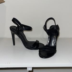 Black 5 inch high heels